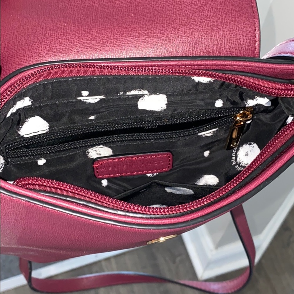 Lila expandable crossbody bag - Picture 3 of 3